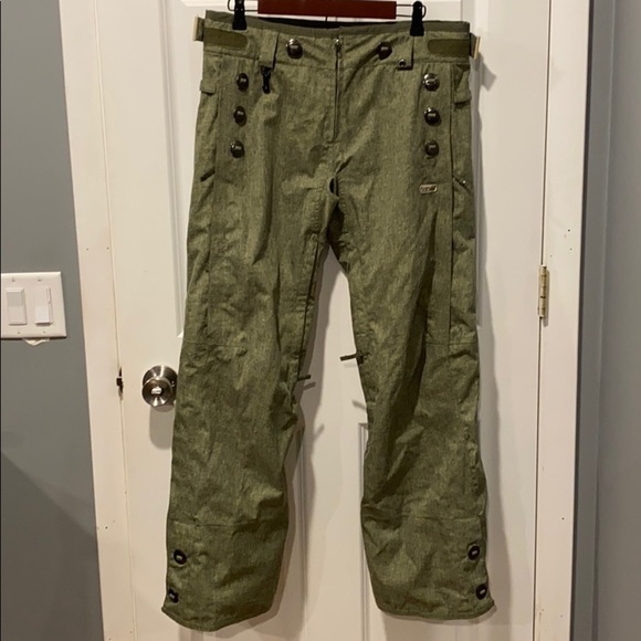 686 Snow Pants Trouser Look EUC - Picture 1 of 16
